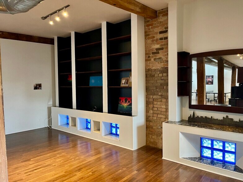 More Photos Of 415 N Sangamon St, Chicago Loft Creative Space For Lease