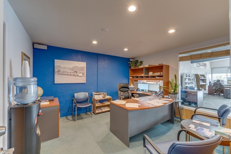 More Photos Of 426 E Main St, Trinidad Auto Dealership For Sale