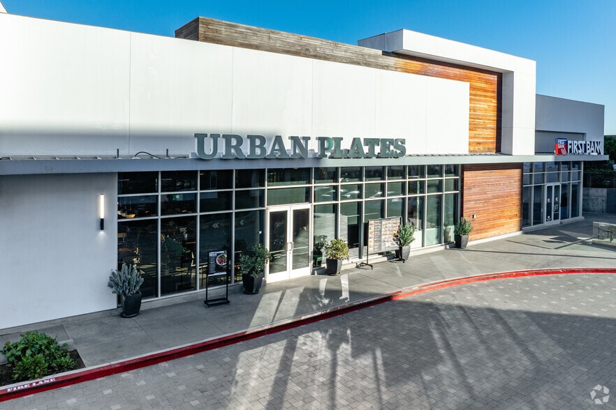 More Photos Of 21515 Hawthorne Blvd, Torrance Office For Lease