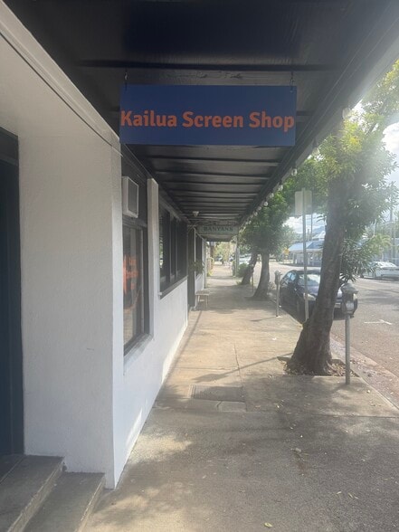 More Photos Of 34 Maluniu Ave, Kailua Flex For Lease