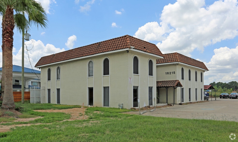 Primary Photo Of 16215 N I-45, Houston Medical For Sale