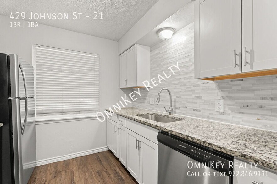 More Photos Of 429 Johnson St, Longview Apartments For Sale