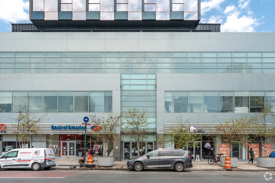 More Photos Of 159 E 125th St, New York Office For Lease