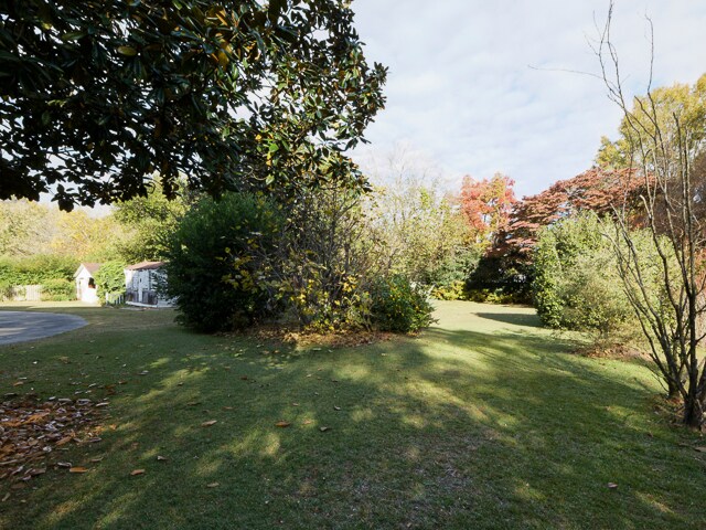 More Photos Of 715 Broad St, Fuquay Varina Flex For Sale