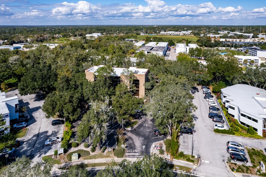 More Photos Of 234 N Westmonte Dr, Altamonte Springs Office For Lease