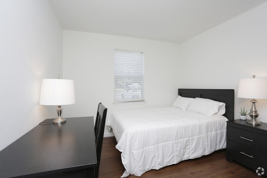 More Photos Of 1146 Old Central Rd, Central Apartments For Sale