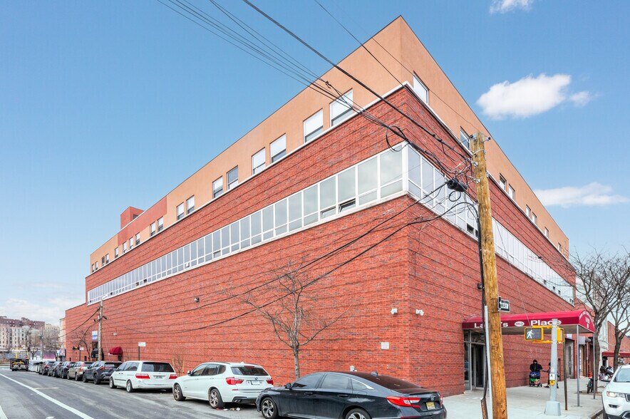 More Photos Of 463 E 173rd, Bronx Warehouse For Lease
