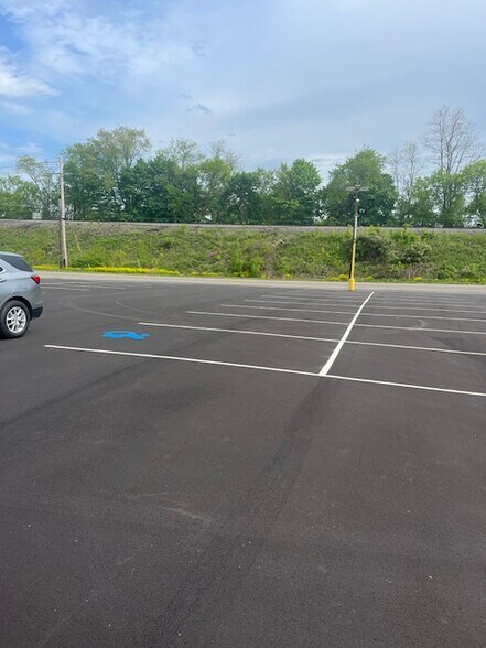 More Photos Of 561 Broad st, Waverly General Retail For Lease