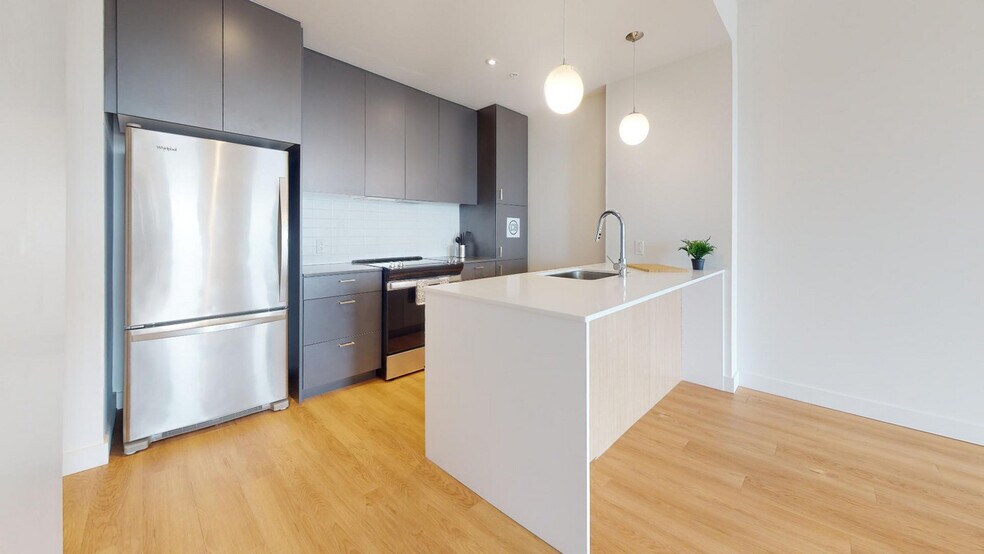 More Photos Of 8405 Pl Saint-Charles, Brossard Apartments For Lease