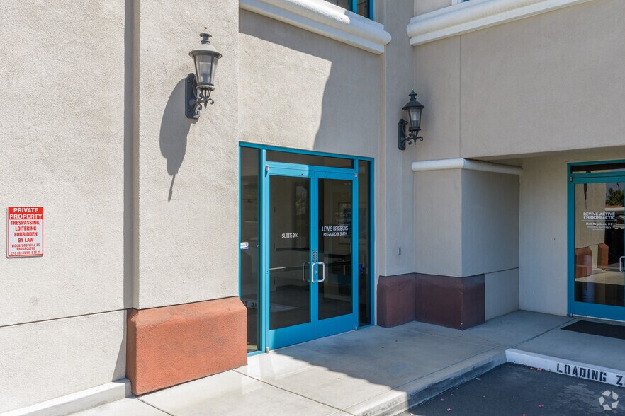 More Photos Of 74830 Highway 111, Indian Wells Office For Sale