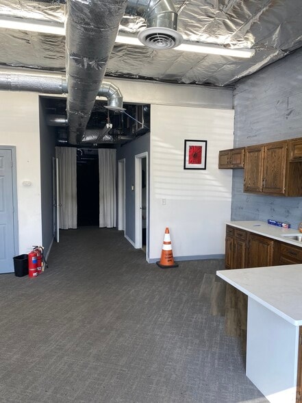 More Photos Of 1275 Bloomfield Ave, Fairfield Warehouse For Lease