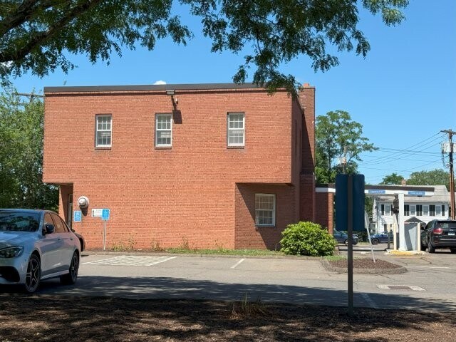 More Photos Of , North Haven Unknown For Sale