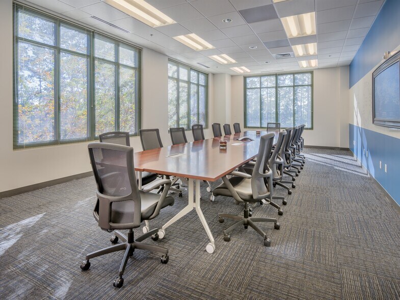 More Photos Of 101 W Mulberry Blvd, Pooler Office For Lease