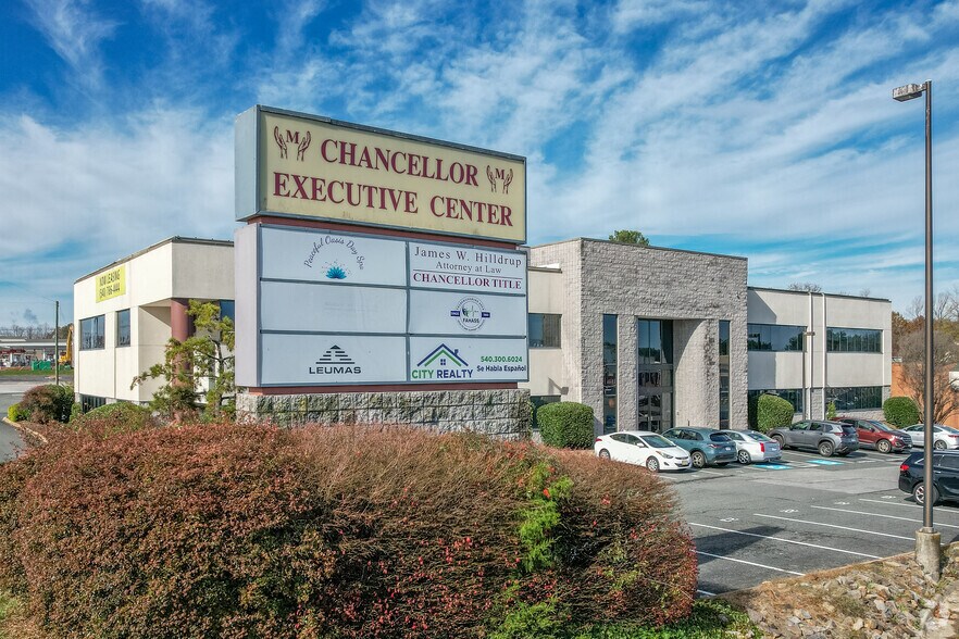 More Photos Of 4343 Plank Rd, Fredericksburg Office For Lease