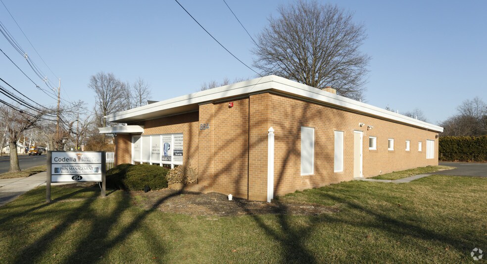 Primary Photo Of 854 Livingston Ave, North Brunswick Office For Sale