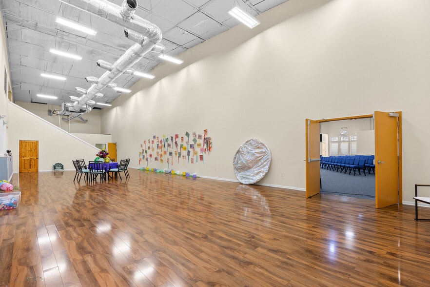 More Photos Of 69 Jessamine Ave, Georgetown Flex For Sale