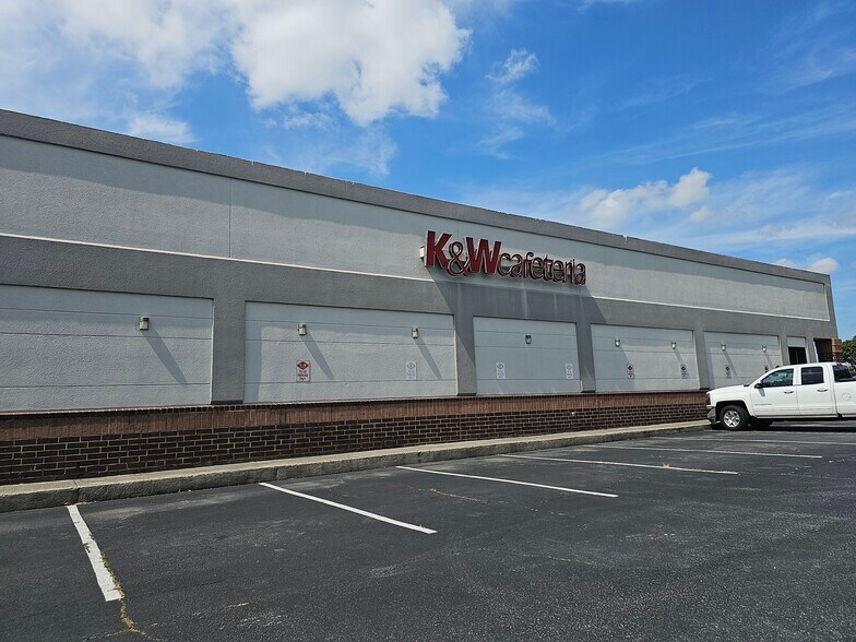 More Photos Of 3740 S Holden Rd, Greensboro Unknown For Lease
