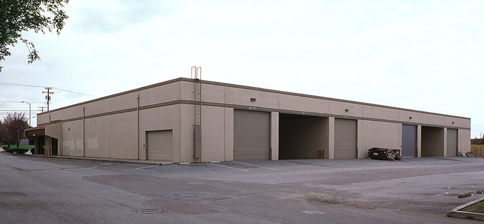 More Photos Of 941 Berryessa Rd, San Jose Warehouse For Lease
