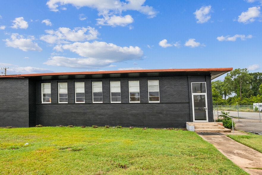 More Photos Of 1333 N Market St, Shreveport Truck Terminal For Lease