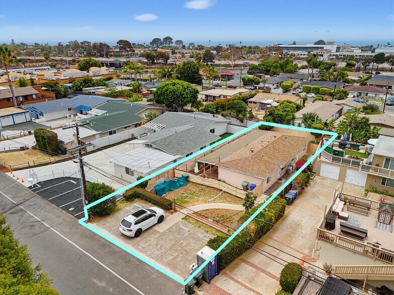 Primary Photo Of 1090 Gardena Rd, Encinitas Multifamily For Sale
