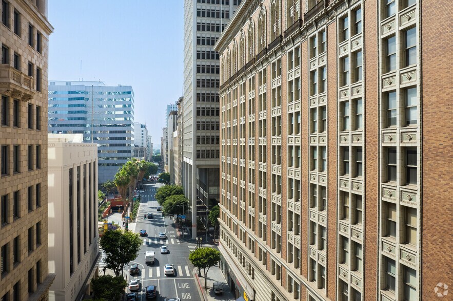 More Photos Of 510 W 6th St, Los Angeles Office For Lease