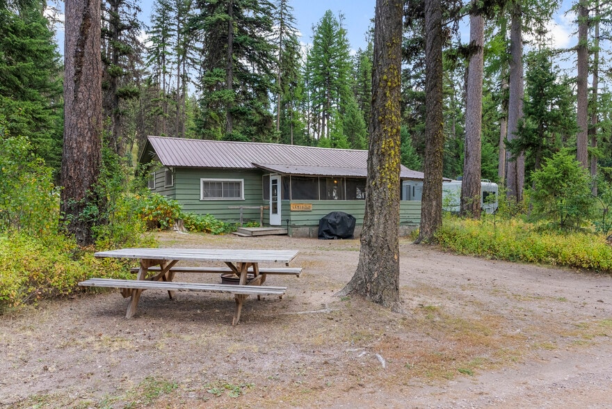 More Photos Of 3481 N Highway 83, Seeley Lake Hotel For Sale
