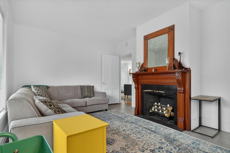 More Photos Of 61 Pleasant St, Ludlow Apartments For Sale
