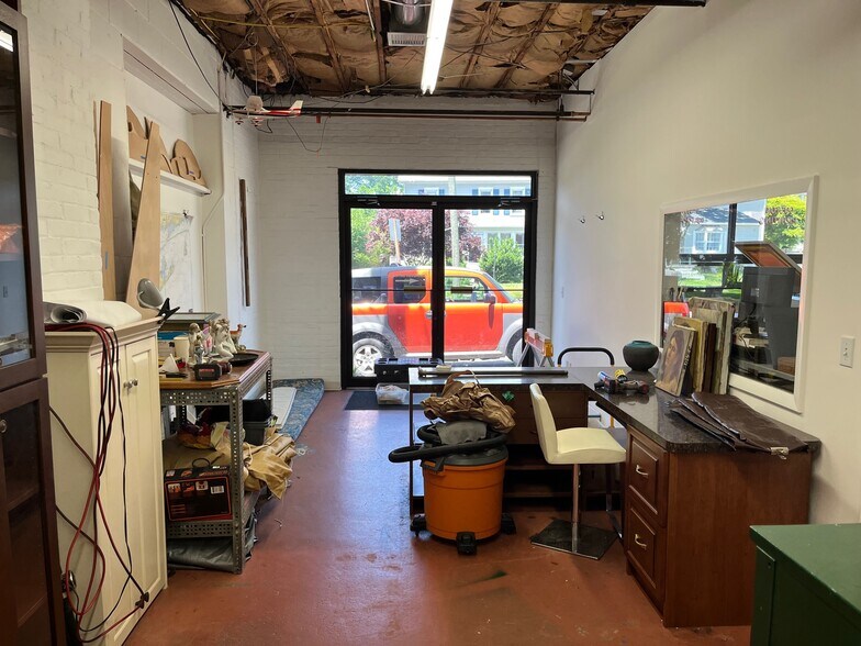 More Photos Of 26 Fitch St, Norwalk Warehouse For Lease