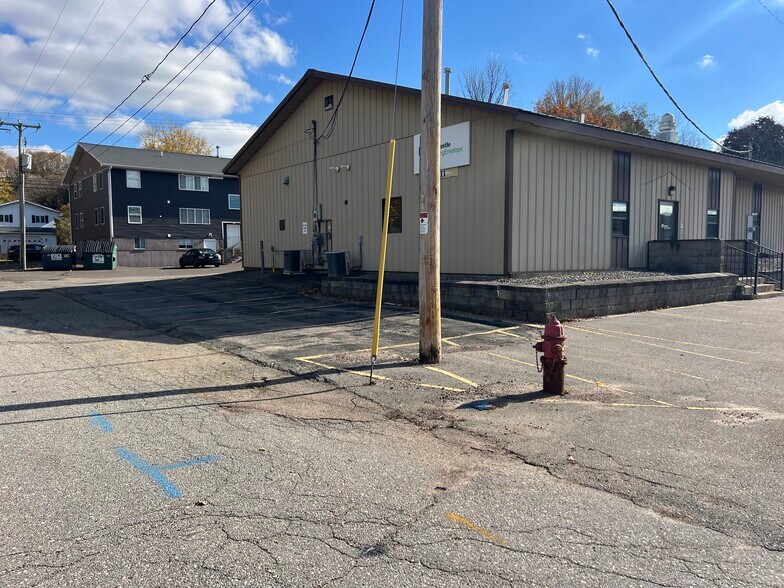 More Photos Of 930 Single Ave, Wausau Manufacturing For Lease