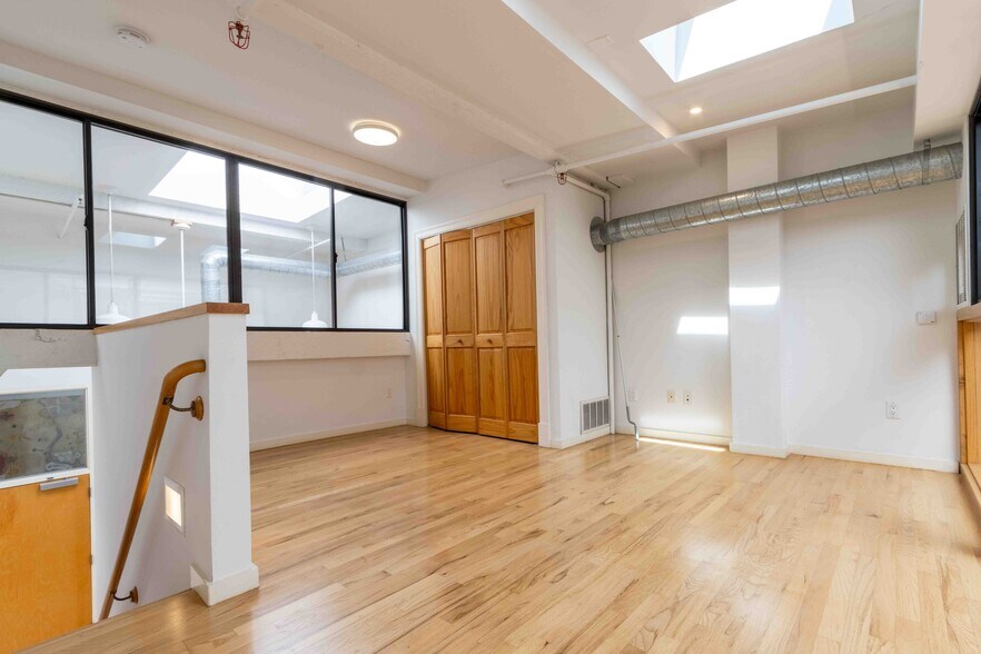 More Photos Of 777 Florida St, San Francisco Loft Creative Space For Lease