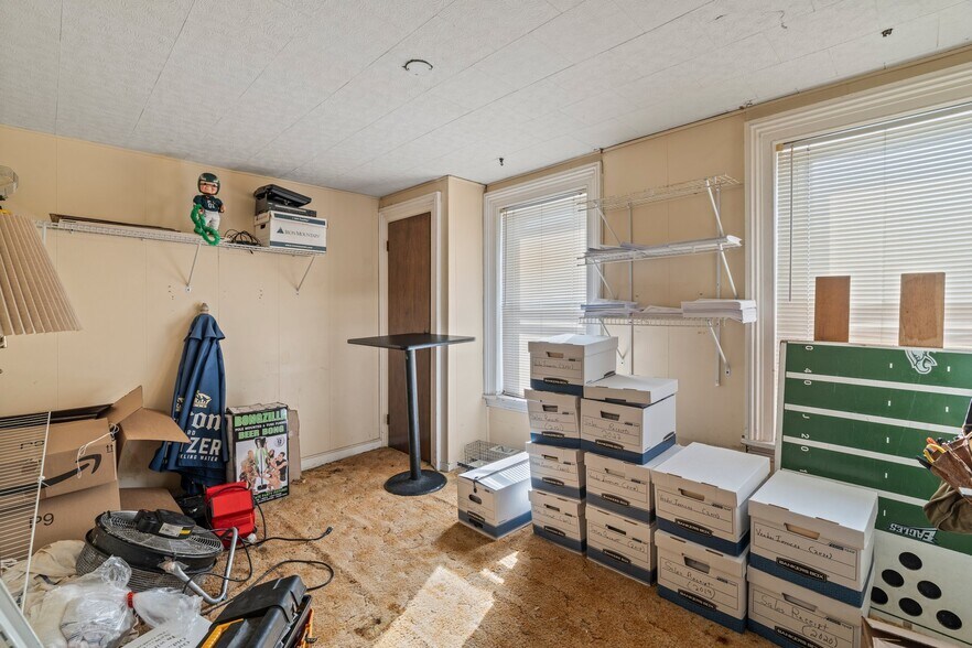 More Photos Of 814 S White Horse Pike, Somerdale Restaurant For Sale