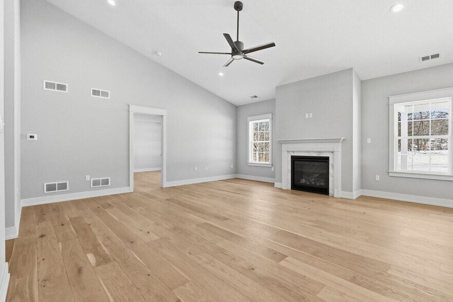More Photos Of 100 Huselton Dr, Butler Multifamily For Sale