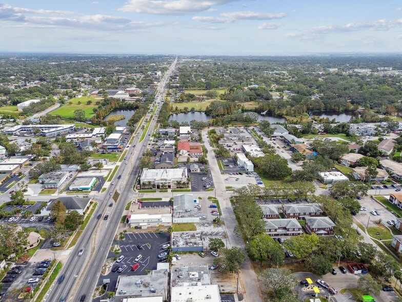 More Photos Of 1212 Rogers St, Clearwater Bar For Sale