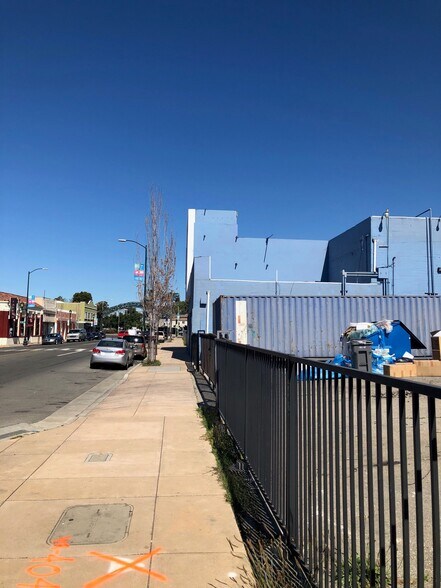More Photos Of 7300 MacArthur Blvd, Oakland Land For Sale