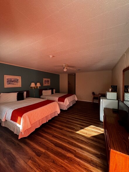 More Photos Of 2878 Soco Rd, Maggie Valley Hotel For Sale