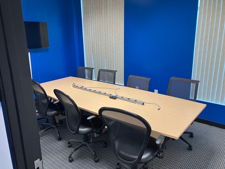 More Photos Of 26238 Enterprise Ct, Lake Forest Office For Sale