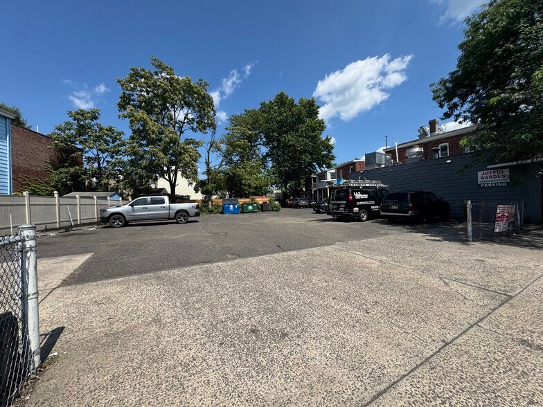 More Photos Of 1200-1208 Hamilton Ave, Trenton Storefront Retail Residential For Sale