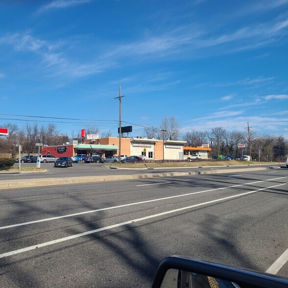 Primary Photo Of 4771-4773 Allentown Rd, Suitland Freestanding For Lease