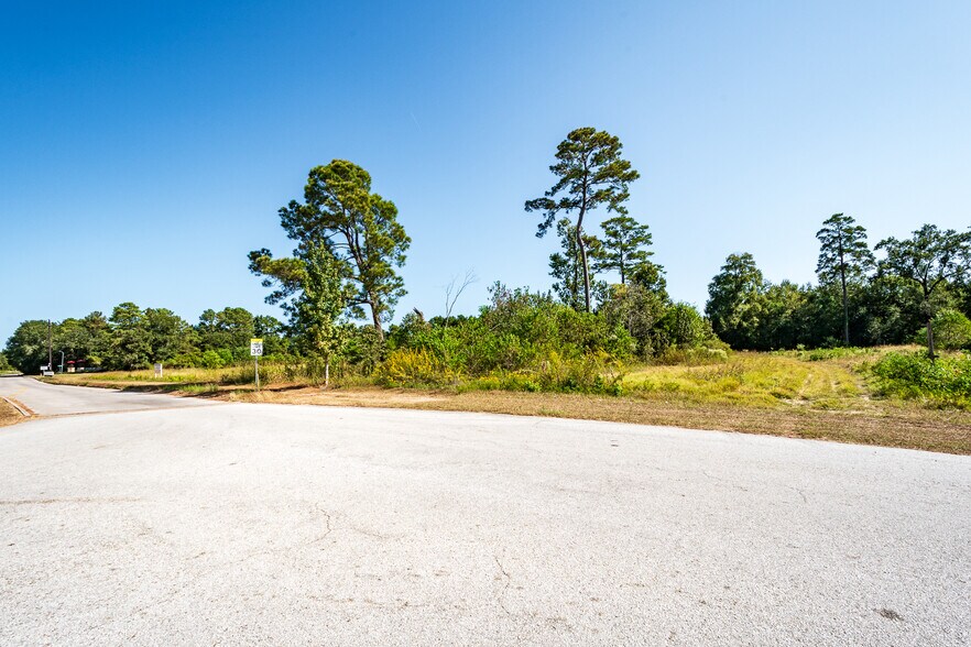 More Photos Of 00 Lake Houston Pkwy, Huffman Land For Sale