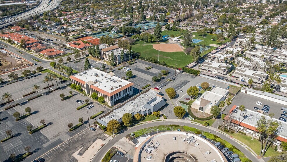 More Photos Of 550 N Golden Circle Dr, Santa Ana Office For Lease