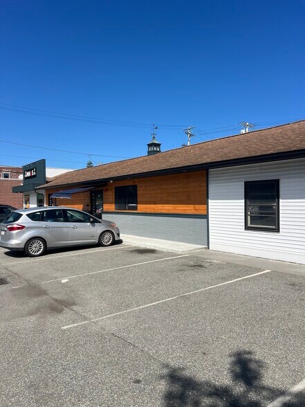 Primary Photo Of 5 S Central St, Haverhill Office For Lease