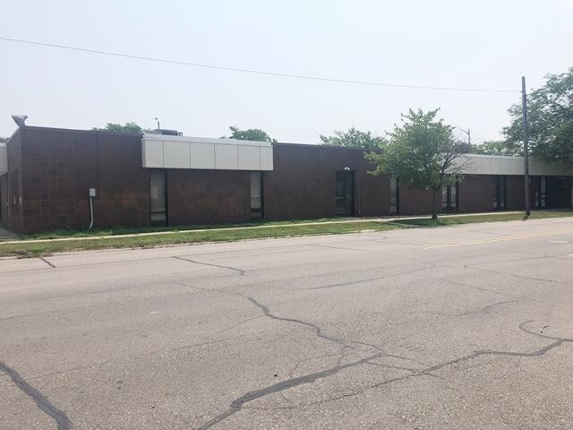 More Photos Of 3620 Biddle Ave, Wyandotte Medical For Sale