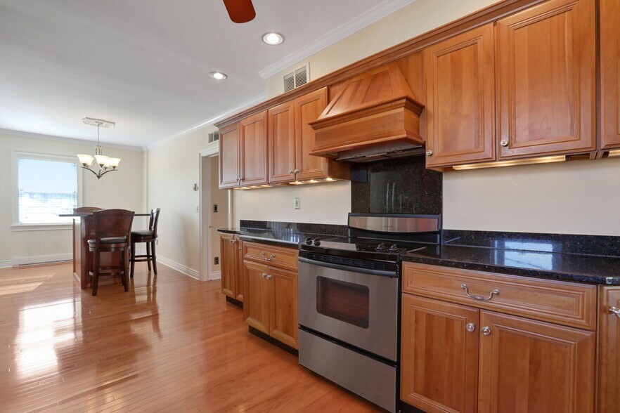 More Photos Of 411 Albany Ave, Kingston Storefront Retail Office For Sale