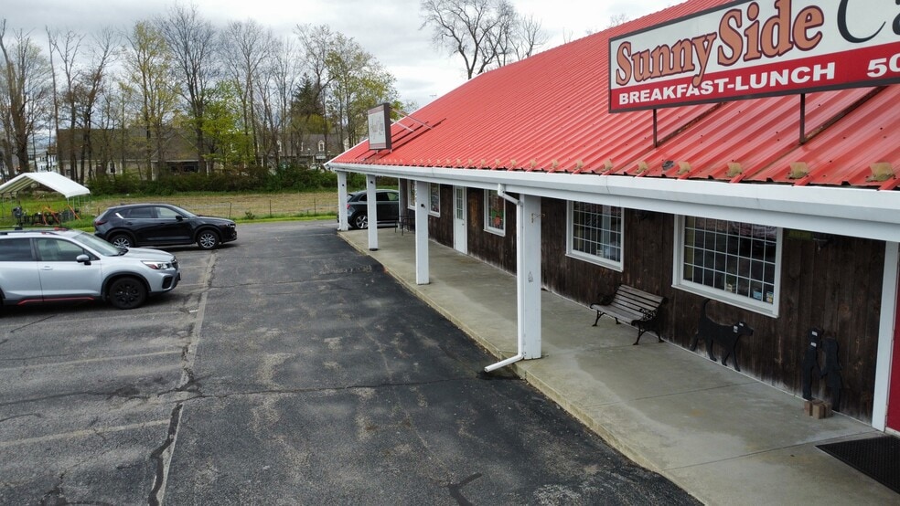 More Photos Of 150 W Center St, West Bridgewater Freestanding For Lease