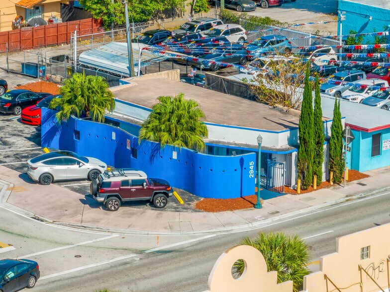 More Photos Of 2945 SW 8th St, Miami Medical For Sale