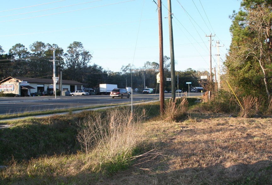 More Photos Of 542640 US Highway 1, Callahan Land For Sale