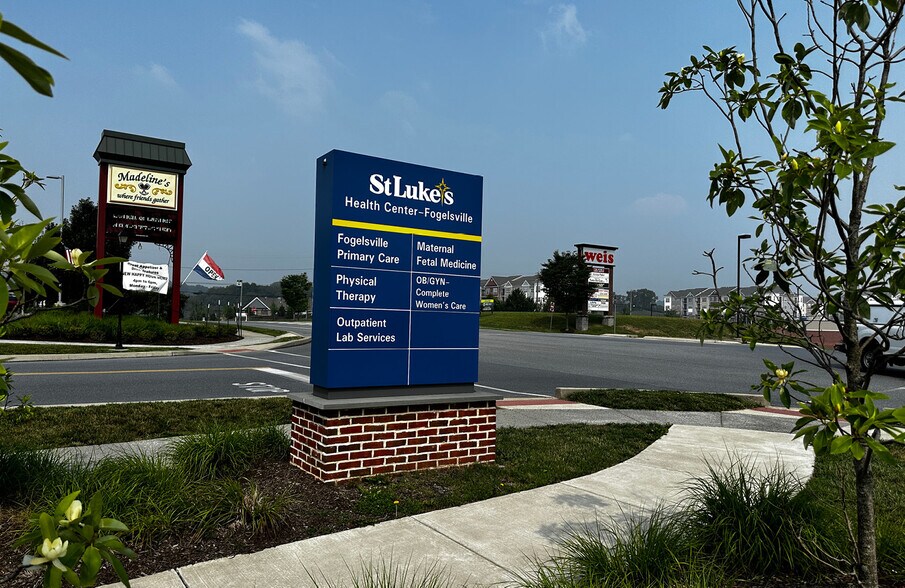 More Photos Of 1251 Turnstone Dr, Fogelsville Medical For Lease