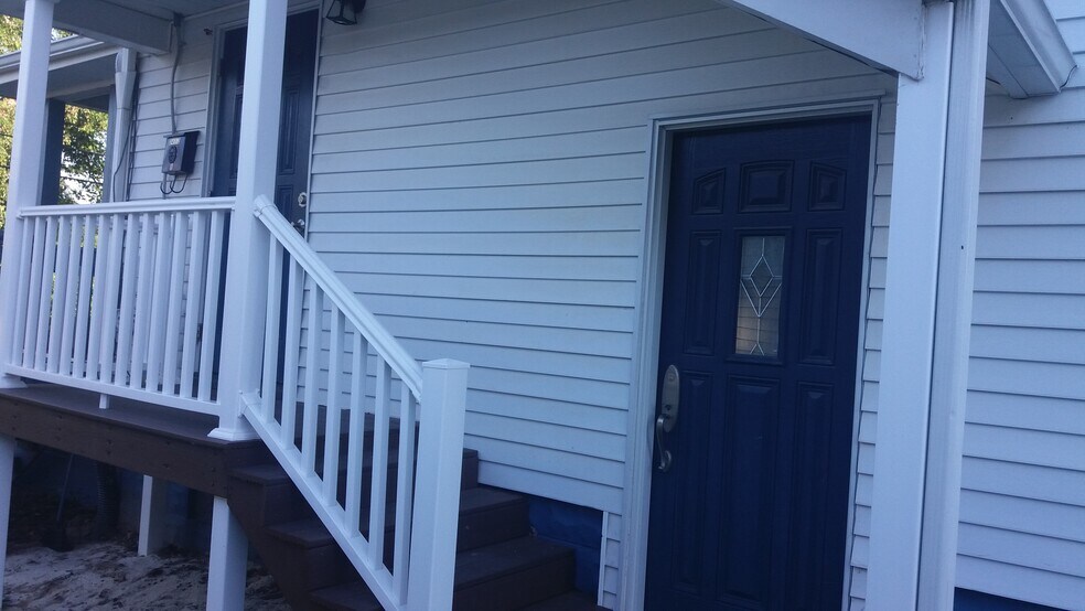 More Photos Of 1386 Lincoln Dr, Monaca Multifamily For Sale