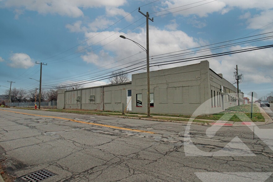 Primary Photo Of 401 Saint Jean St, Detroit Warehouse For Sale