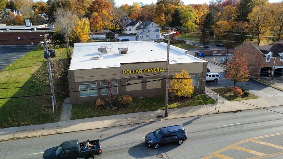 More Photos Of 3070 Mayfield Rd, Cleveland Heights Freestanding For Sale